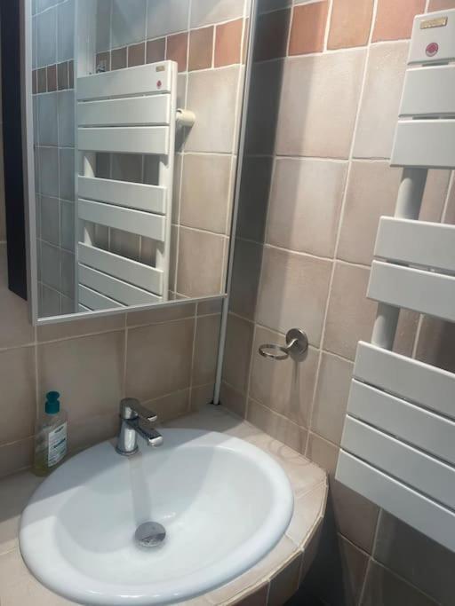 Super Appartement T2 Proche De Tour Eiffel Paris Ngoại thất bức ảnh